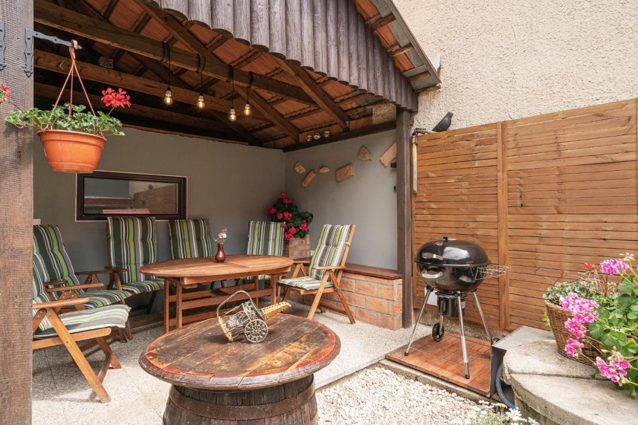 Ubytování 121 - Hlohovec Exterior foto