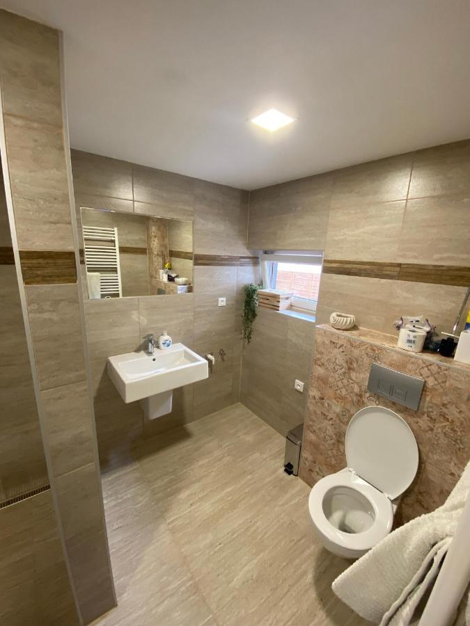 Ubytování 121 - Hlohovec Exterior foto